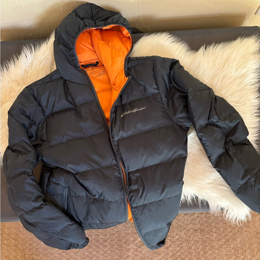 Eddie Bauer Unisex Medium Puffer Jacket, Navy and Orange, EUC